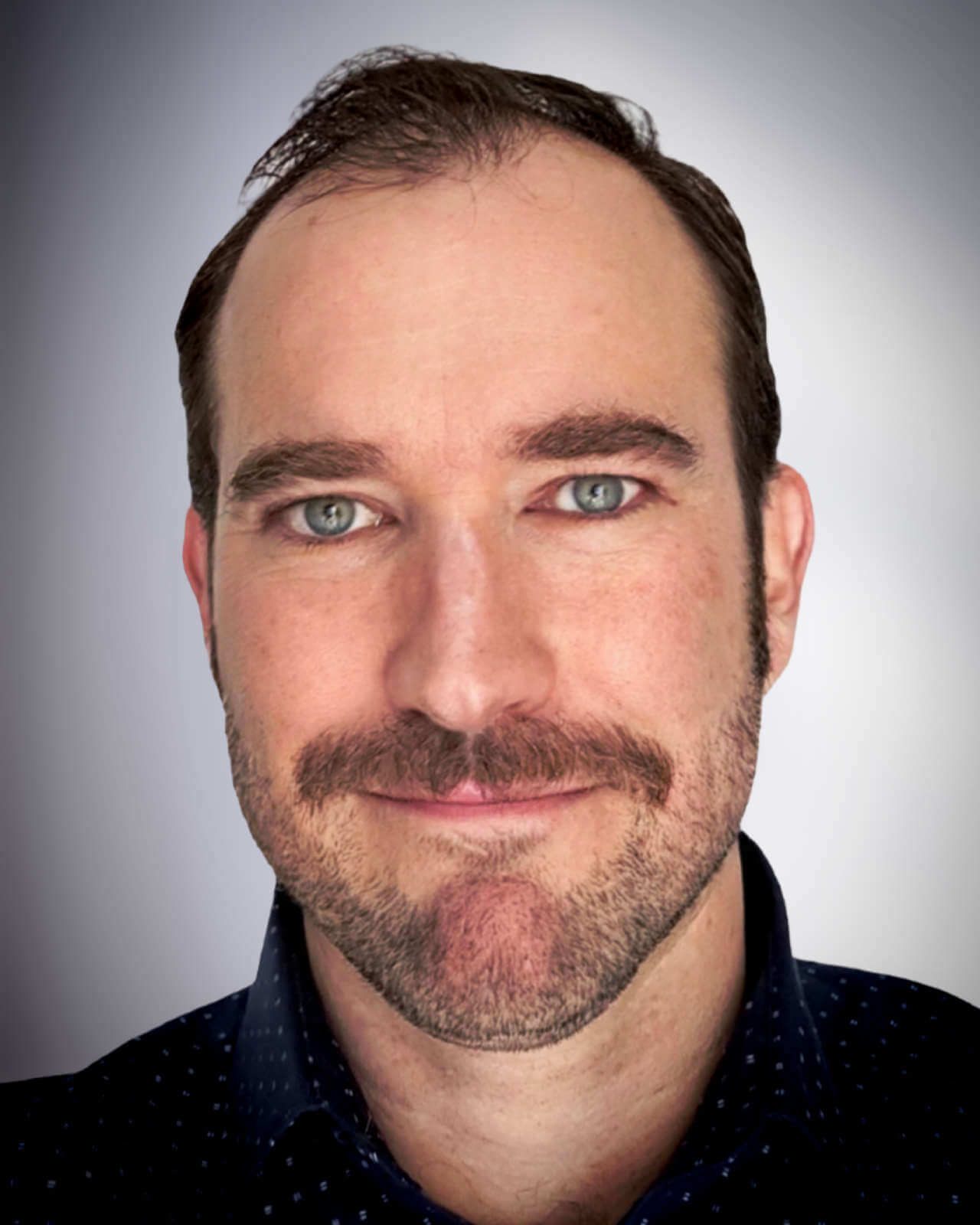 Nick Kealy headshot